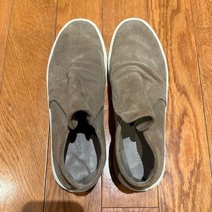 Vince slip on sneaker
